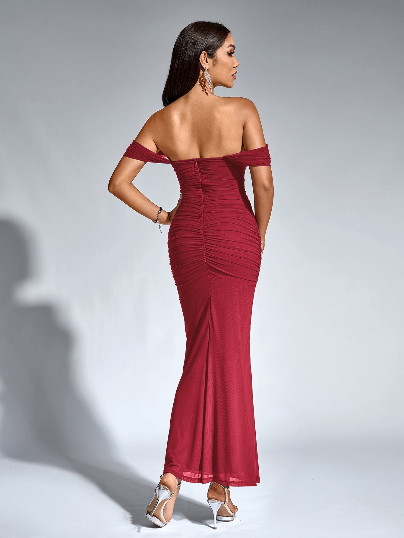Sarah | Elegancka sukienka maxi off-shoulder