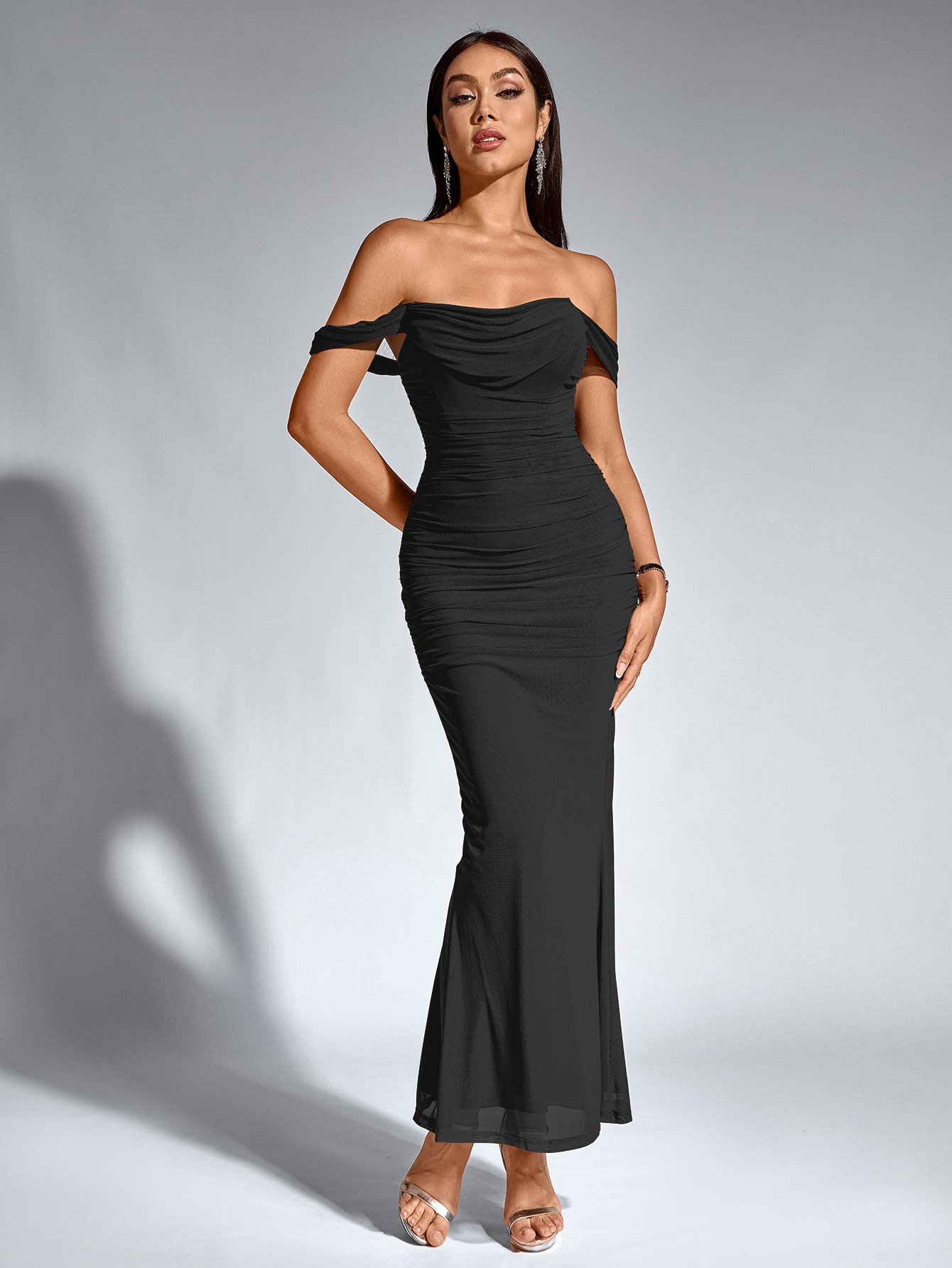 Sarah | Elegancka sukienka maxi off-shoulder