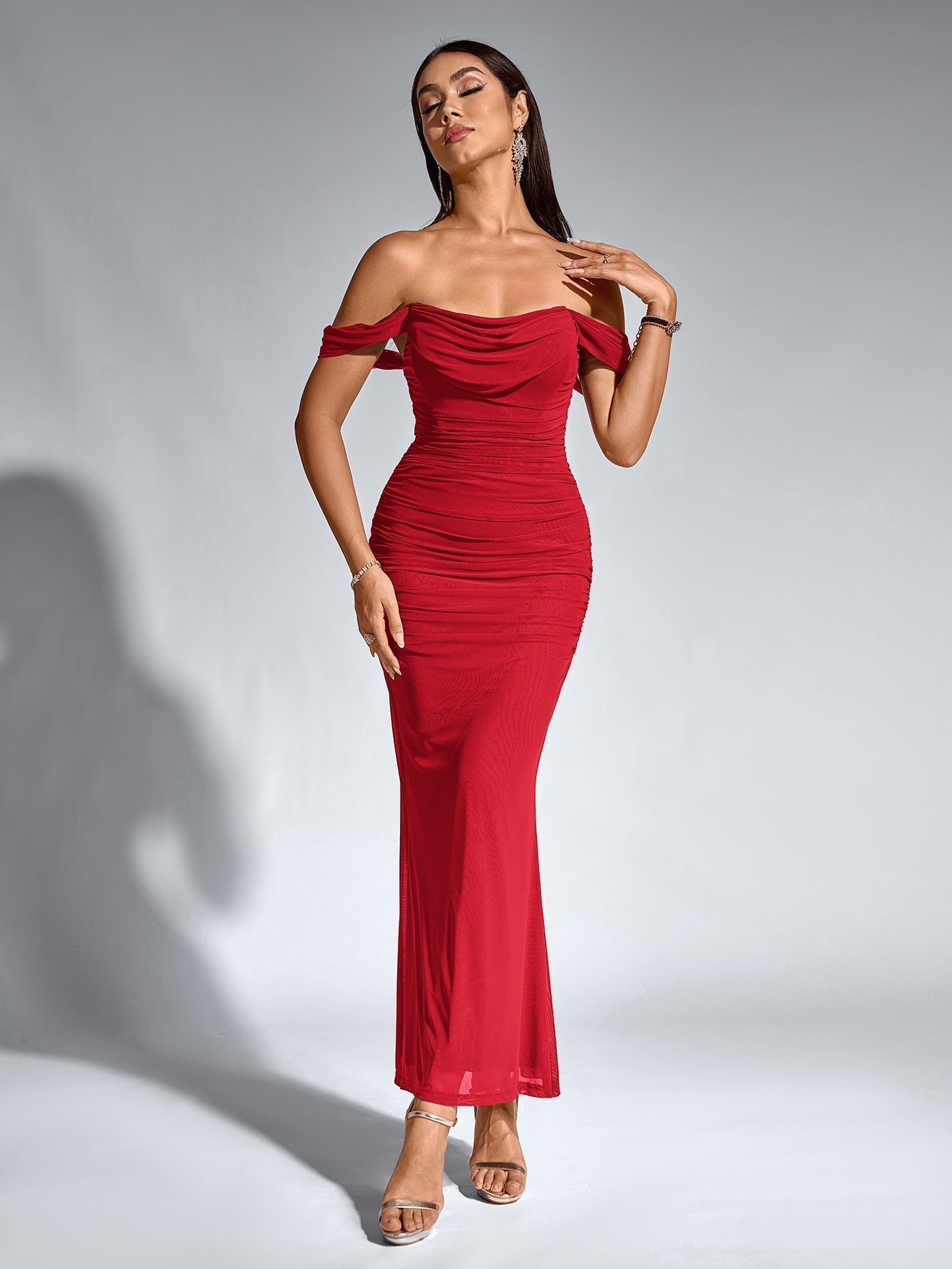 Sarah | Elegancka sukienka maxi off-shoulder