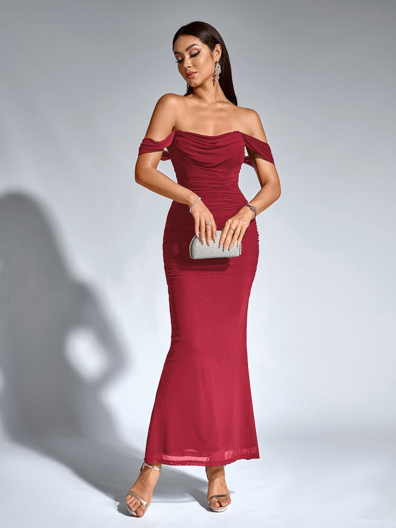 Sarah | Elegancka sukienka maxi off-shoulder